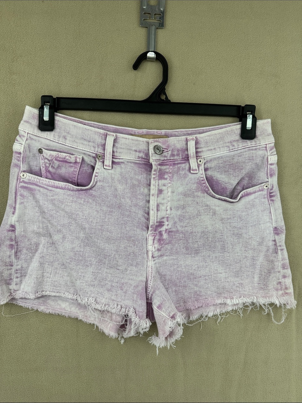 7 For All Mankind Women's Monroe Cuttoff Short Pink